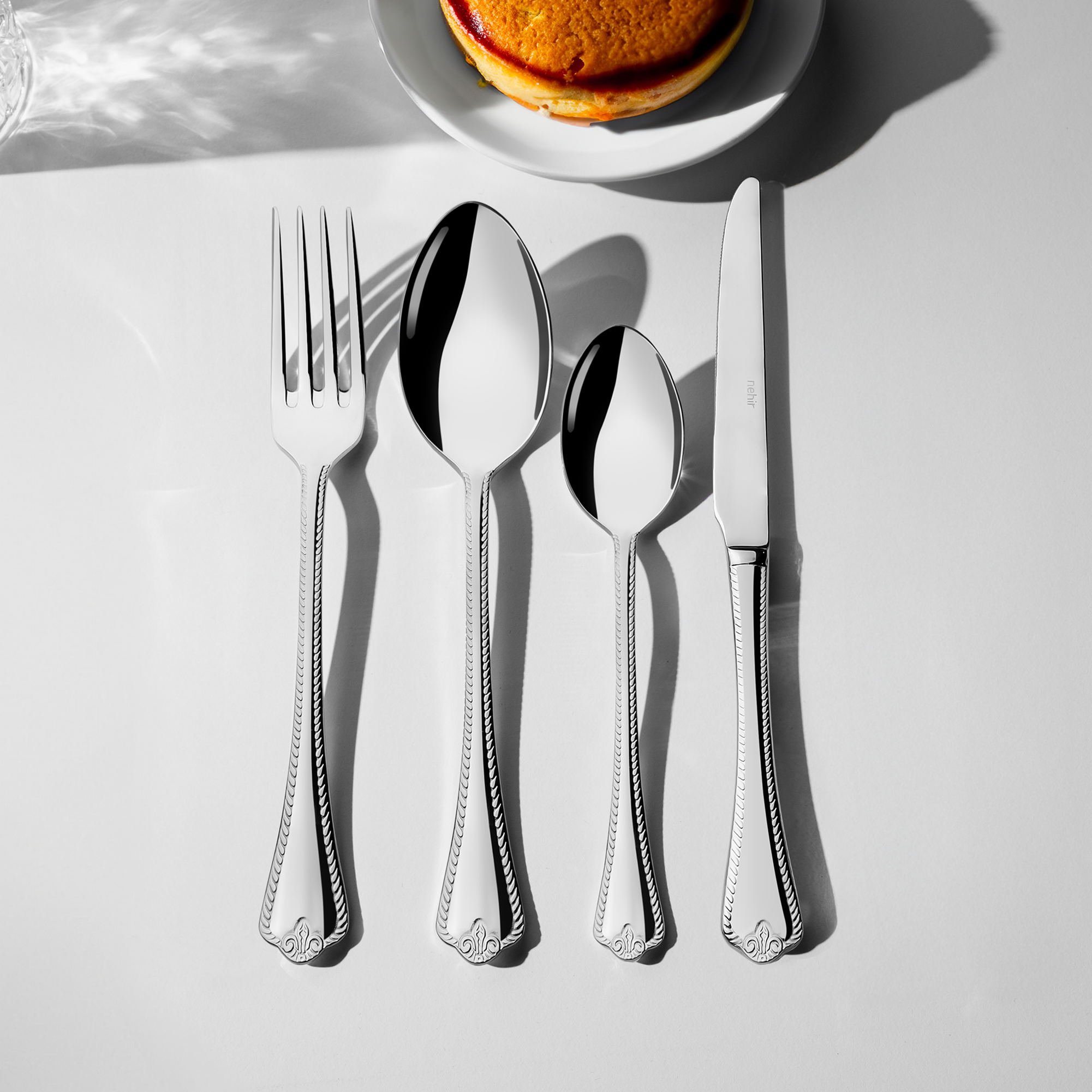 Fulya 16-Piece Cutlery Set